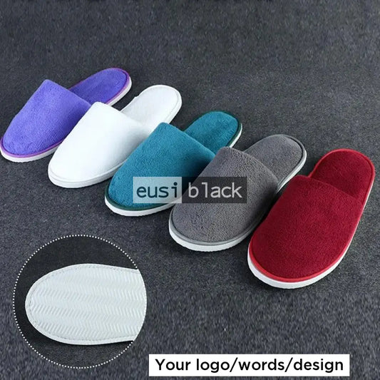 Closed toe bathroom slippers