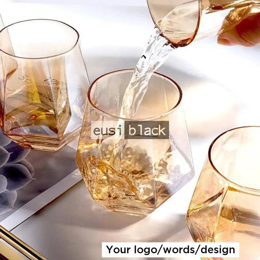 Diamond shaped decanter set