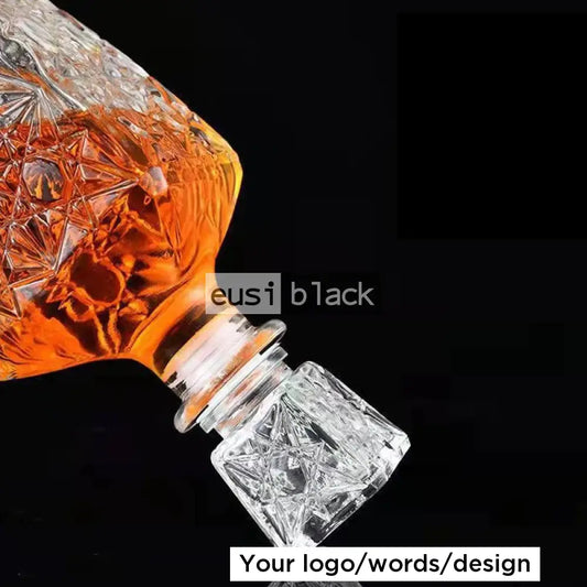 Patterned square decanter 250ml