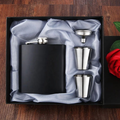 4 Piece matte hip flask set