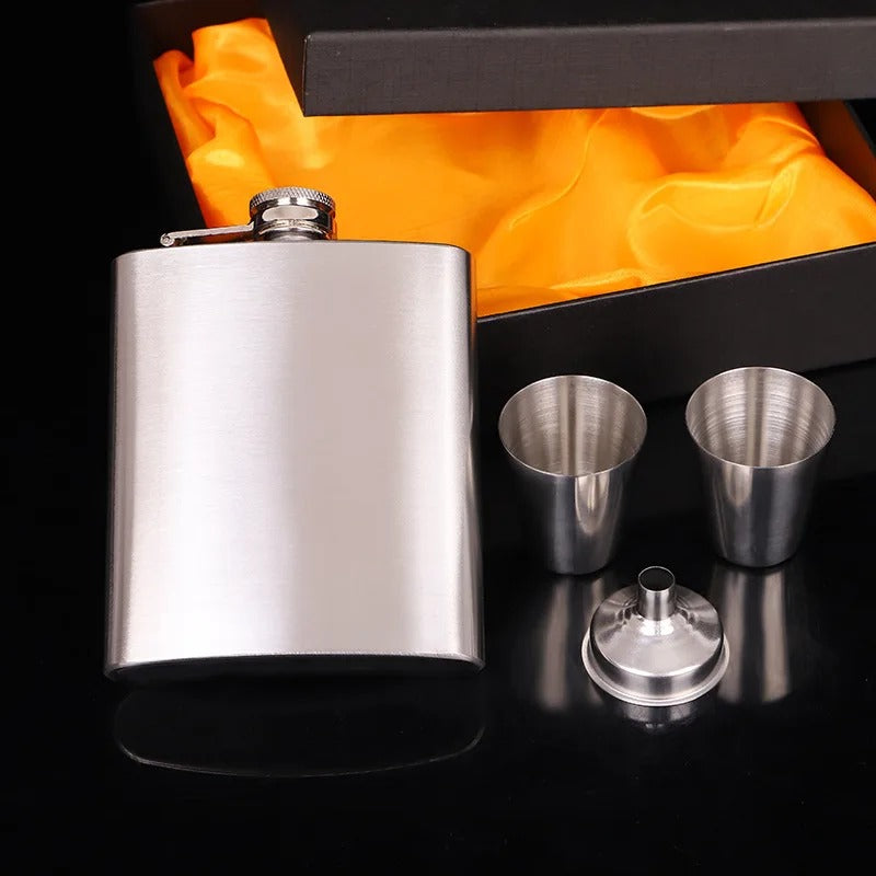 4 Piece stainless hip flask set