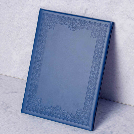 Edge patterned certificate holder