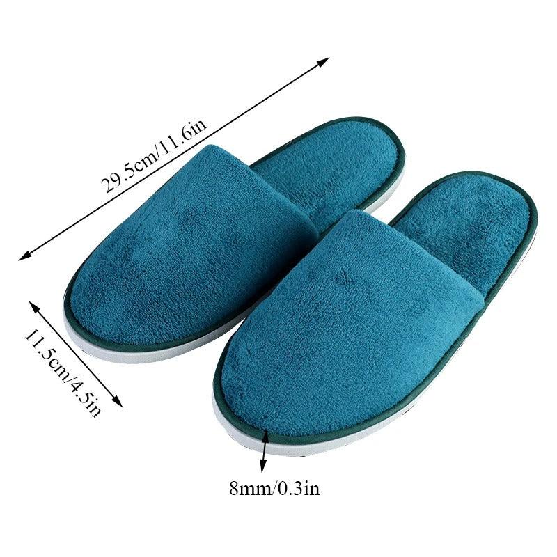 Closed toe bathroom slippers