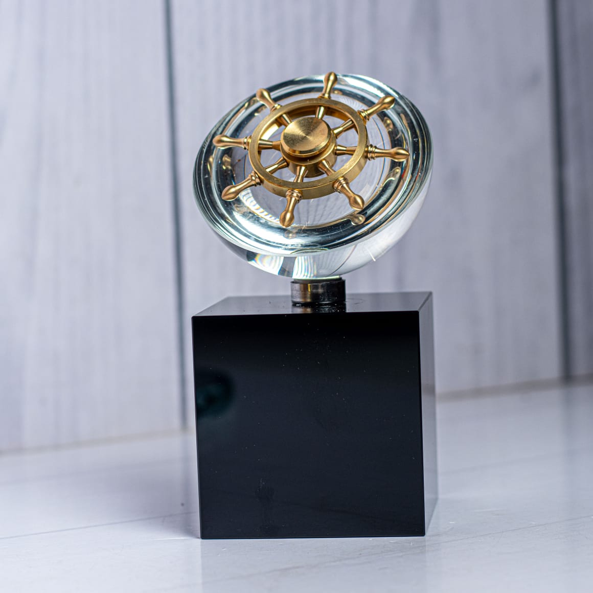 Ship steering helm crystal award