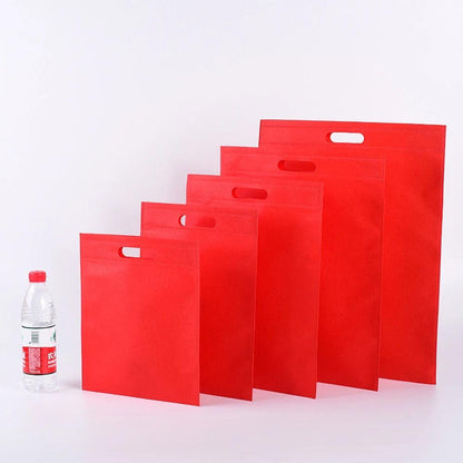 Flat non-woven carrier bag