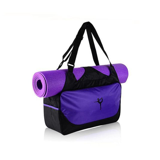 Gym bag with mat slot