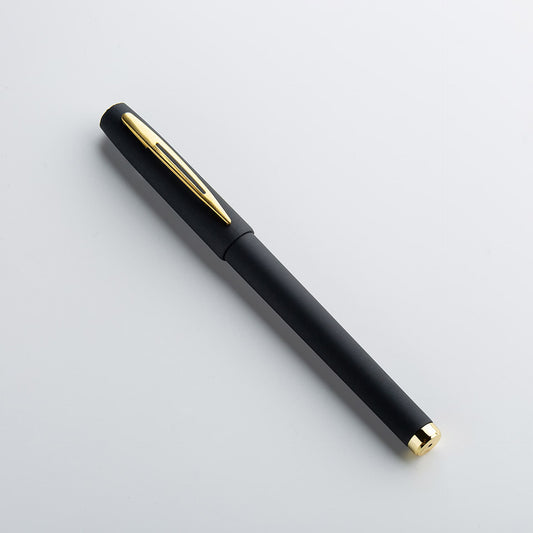 Matte black gel pen
