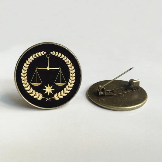 Scale of justice brooch bagdge