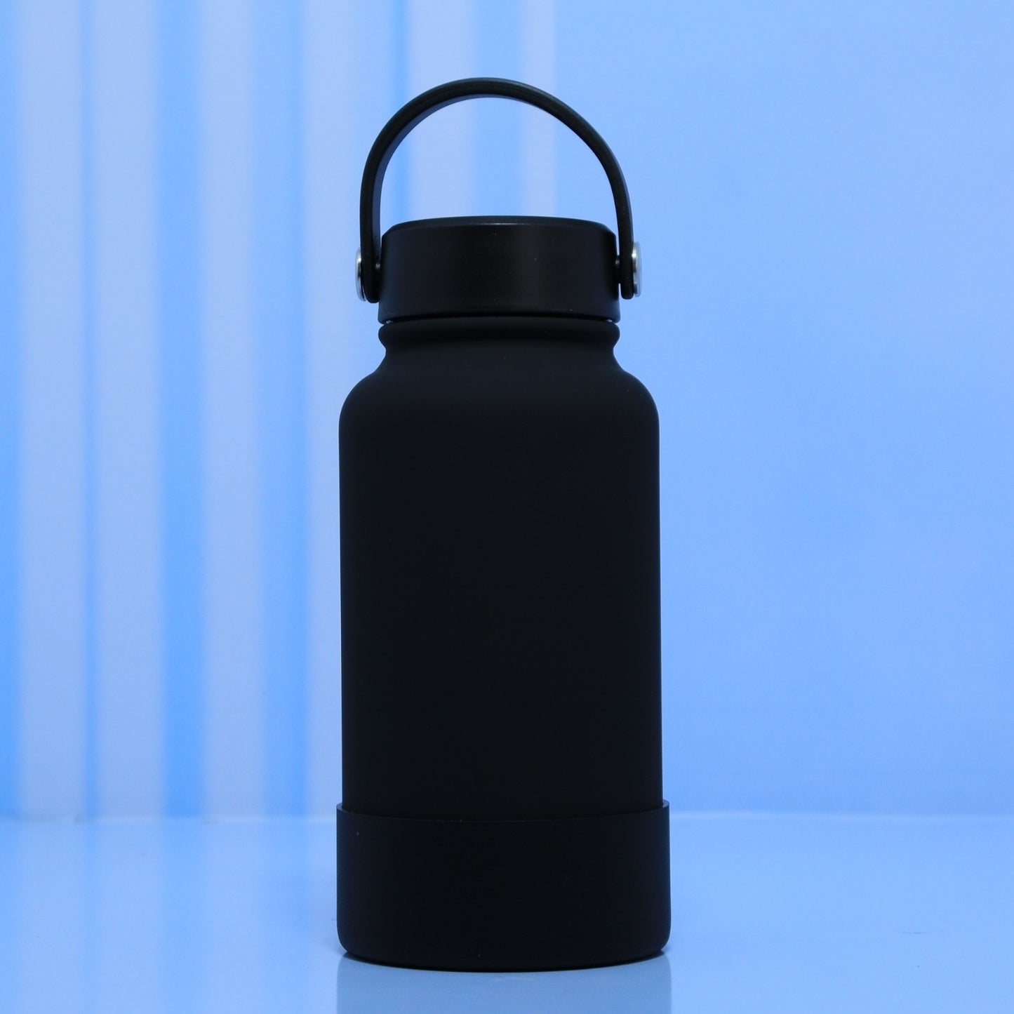 Silicon base tank thermal bottle