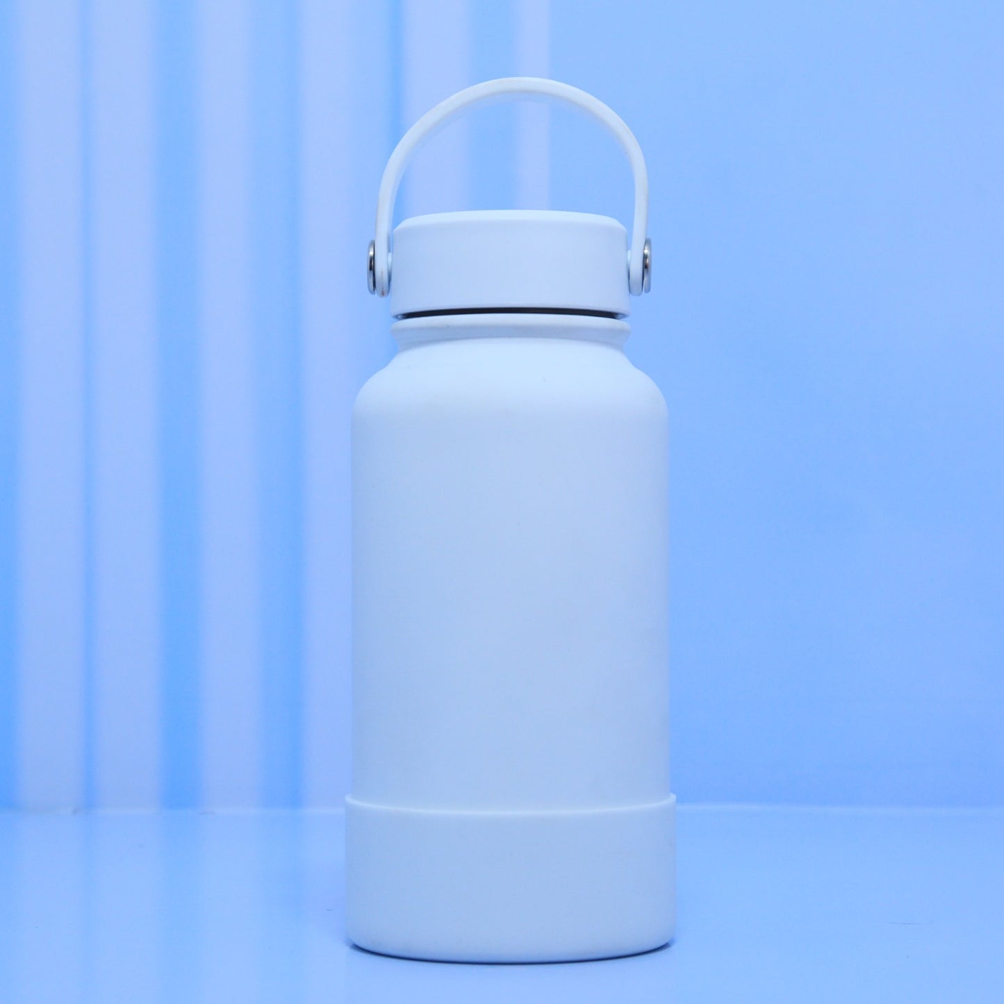 Silicon base tank thermal bottle