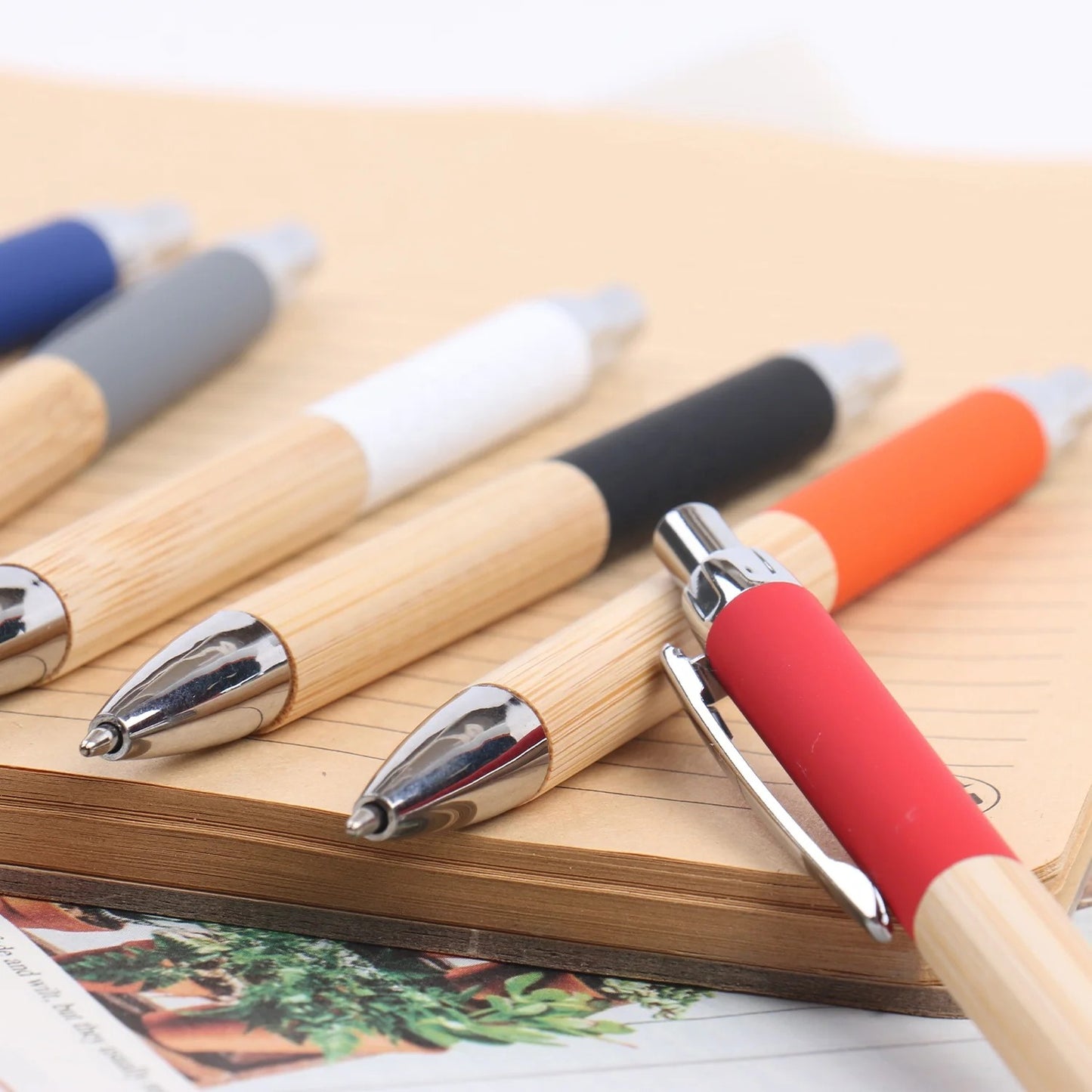 Wood plastic click pen