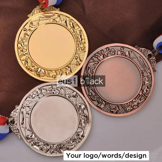 Artsy medal - 4cm - Gold