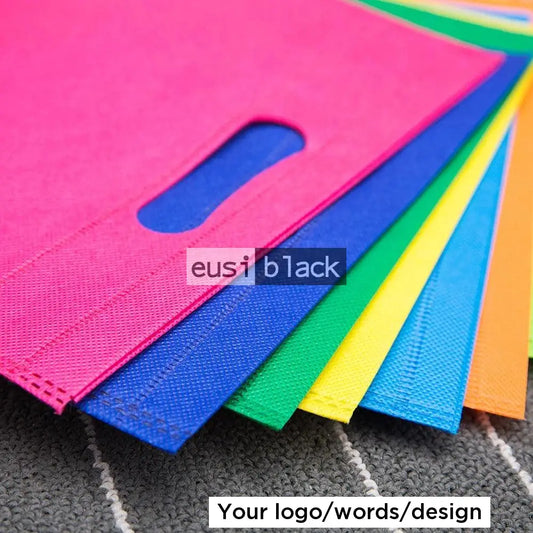 Flat non-woven carrier bag