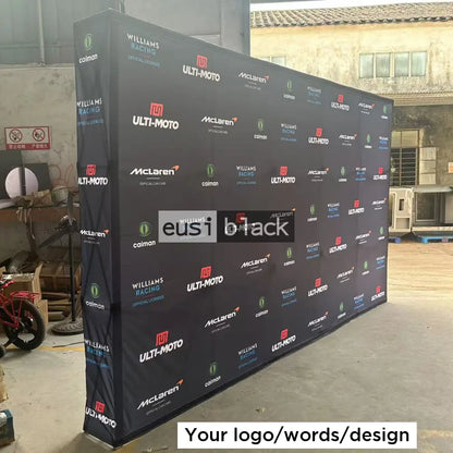 Foldaway cage media banner