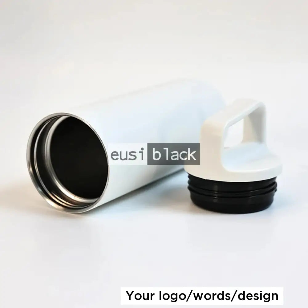 Minimalist thermal water bottle
