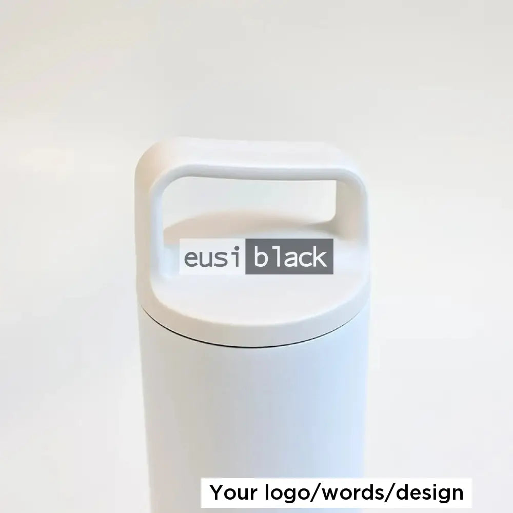 Minimalist thermal water bottle