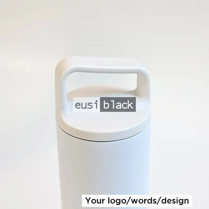 Minimalist thermal water bottle